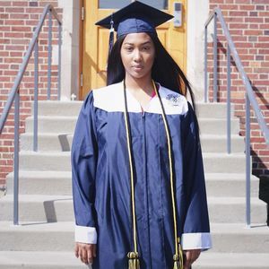 Meet your Posher, Leah